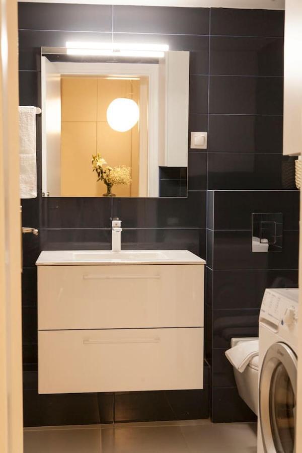 Chic & Comfortable Central Apart, Close To National Archeological Museum! Atina Dış mekan fotoğraf
