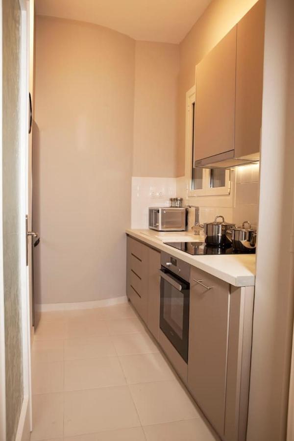 Chic & Comfortable Central Apart, Close To National Archeological Museum! Atina Dış mekan fotoğraf